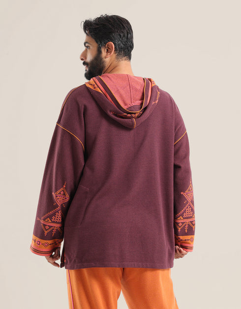 Patterned jacquard hooded sweater with long sleeves and pockets